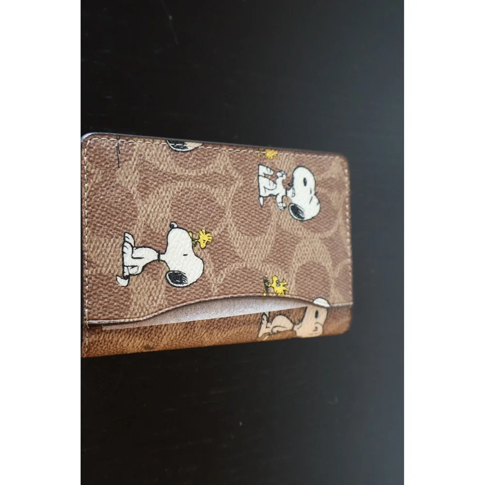 Coach x Peanuts CBK50 Snoopy Woodstock Signature ID Card Wallet